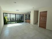 ¡Casa nueva en Colonia del Empleado!