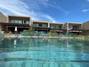 CASA NUEVA EN CONDOMINIO CON ACCESO AL LAGO