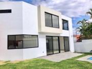 Casa nueva en Fracc. con vigilancia, lomas tetela cuernavaca