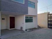 CASA NUEVA EN FRACC DE 9 CASAS A TRES MIN DE PLAZA...