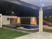 Casa nueva en fraccionamiento en Vistahermosa