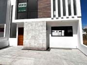 CASA NUEVA EN GRAND JURIQUILLA 3 RECAMARAS JARDIN,...