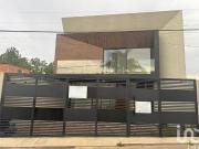 Casa Nueva en Jesús del Monte con Jardín y Acabados de Lujo