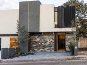 CASA NUEVA EN PRADERAS II ALTOZANO, ARQUITECTURA MODERNA...