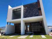 Casa nueva en PREVENTA, en Residencial Villa Airosa, al...