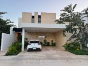 Casa nueva en privada al norte de Mérida, Cholul