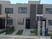 Casa NUEVA en renta Amueblada Hacienda Viñedos 2, Zona...