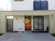 CASA NUEVA EN RENTA DENTRO DE COTO PALENQUE EN ADAMAR,...