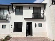 CASA NUEVA EN RENTA EN EL REFUGIO TORRE DE PIEDRA 3...