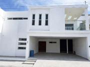 Casa Nueva en Renta en Fracc. La Noria