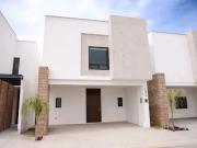 Casa Nueva en Renta en La Rioja