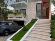 Casa Nueva en RENTA, MEJOR residencial TULUM, Seguridad...