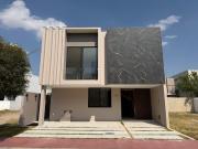 CASA NUEVA EN RENTA SOLARES COTO 7 SENDEIRA ZAPOPAN JALISCO
