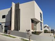 Casa Nueva En Renta Zanda Residencial