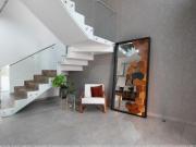 Casa nueva en residencial con seguridad y alberca zona...