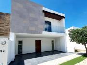 Casa Nueva en Venta, 3 Recámaras con Baño, Jardín...