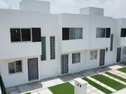 Casa Nueva en Venta Bernardo Quintana, Cerrito Colorado