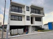 CASA NUEVA EN VENTA BOSQUE REAL