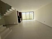 CASA NUEVA EN VENTA CAPITAL NORTE