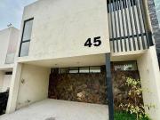 Casa Nueva en Venta Capital Norte, Zapopan