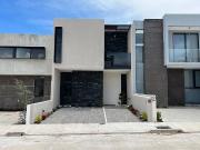 Casa en Bosques Tres Marías: 3 Recámaras, 130 m²