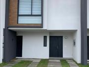 Casa Nueva en venta cerca Parque Toluca 2000