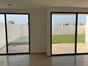 Casa nueva en venta con alberca en Conkal Cumbres Novonorte