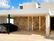 Casa nueva en VENTA con alberca en DZITYÁ Mérida