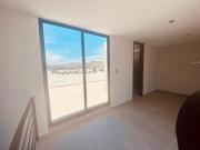 CASA NUEVA EN VENTA CON AMPLIO JARDIN EN LOMAS DE...