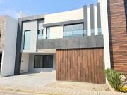 Casa Nueva en Venta con RECAMARA EN PLANTA BAJA en Lomas...