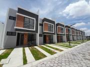 Casa nueva en Pre venta con recámara en planta baja en...