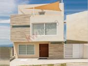 CASA NUEVA EN VENTA CON ROOF GARDEN EN ZIBATA / EL...