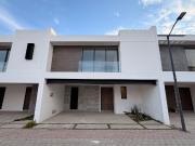 CASA NUEVA EN VENTA DE 2 NIVELES, 3 HAB. Y BAÑO COMPLETO...