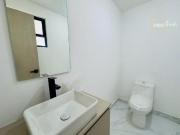 Casa nueva en venta dentro de fraccionamiento a 7...