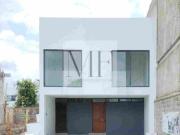 CASA NUEVA EN VENTA EL CAMPESTRE COTO EYRE