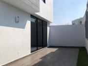 Casa nueva en venta en Argenta 67 Zapopan con estudio