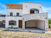 Casa Nueva en Venta en Club de Golf Malanquin en San...