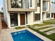 CASA NUEVA EN VENTA EN CONDOMINIO DE 15 CASAS EN CENTRO...