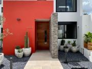 CASA NUEVA EN VENTA EN CONDOMINIO EN EL CENTRO DE QUERETARO