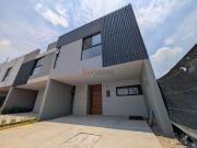 Casa Nueva en Venta en el Edén Bosques de Santa Anita