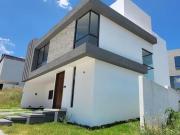 CASA NUEVA EN VENTA EN EL MOLINO CON 3 RECAMARAS, 4...