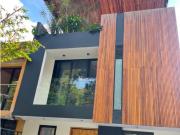 Casa nueva en venta en El Poblado, Primera Etapa