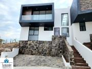 CASA NUEVA EN VENTA EN FRACC. LOMALTA TRES MARIAS $4,090,000