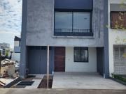 Casa nueva en venta en Fracc Solares