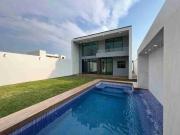 Casa nueva en Venta en fraccionamiento!