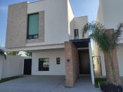 Casa nueva en venta en Fraccionamiento La Rioja, Torreón...