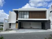 Casa nueva en venta en fraccionamiento Pedregal de la...