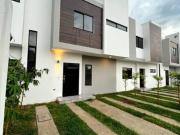 Casa nueva en venta en fraccionamiento real de palmas...