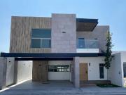 Casa Nueva en VENTA en Habita II