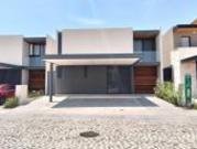 CASA NUEVA EN VENTA EN LA ESPIGA, FRAY JUNIPERO,... CASA NUEVA EN VENTA EN LA ESPIGA, FRAY JUNIPERO,...